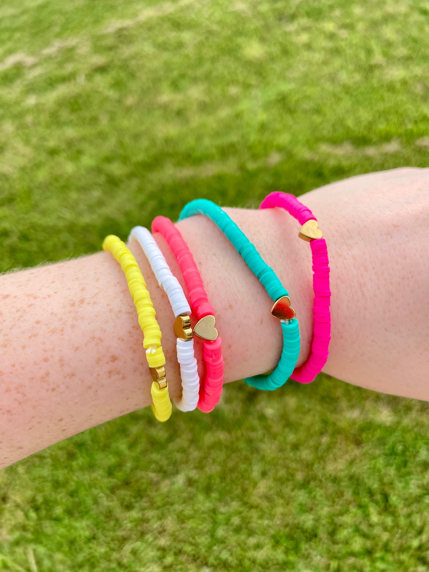 Set de Pulseras de Colores - 5 Unidades