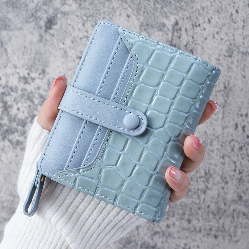 Wallet Portátil y Compacta - Diseño de Hebilla