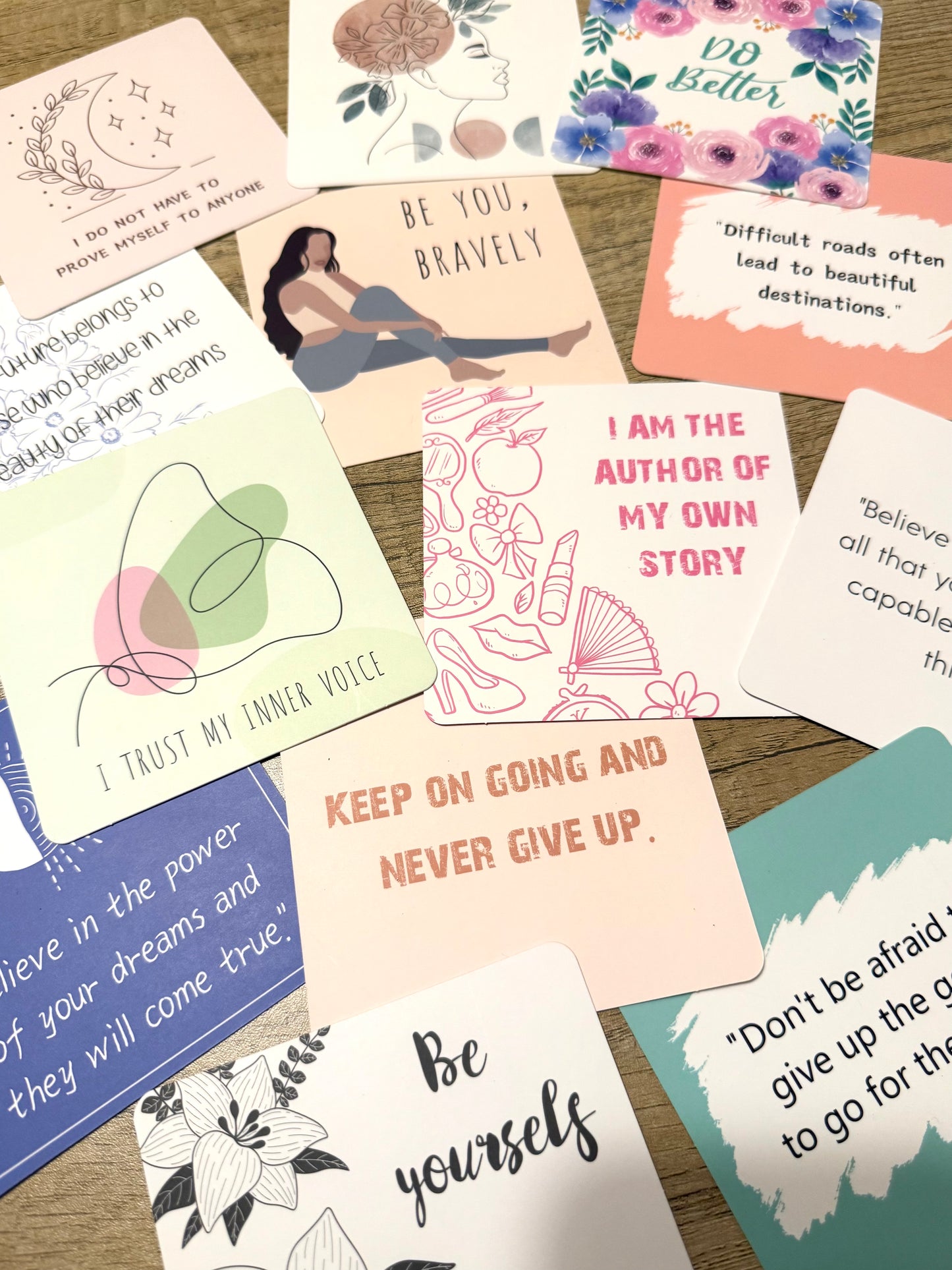 Set de 10 Frases Motivacionales Variadas en Inglés - Incluye Estuche HAFIE