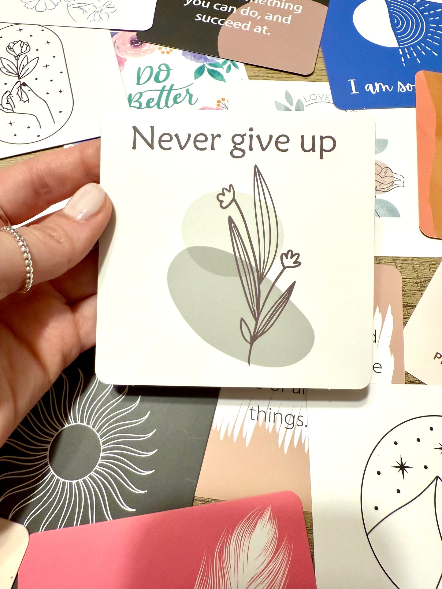 Set de 10 Frases Motivacionales Variadas en Inglés - Incluye Estuche HAFIE