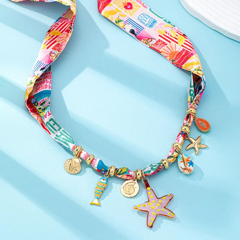 Collar Ajustable en Cinta de Colores con Pendants de Cerámica